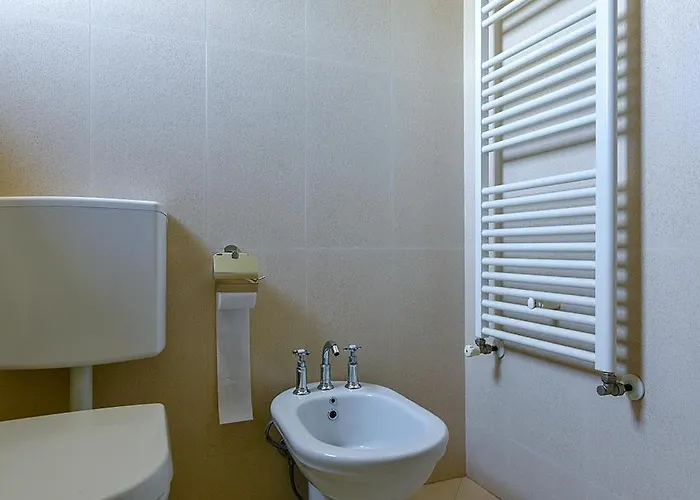 Beautiful Cristian 3 Apartment *