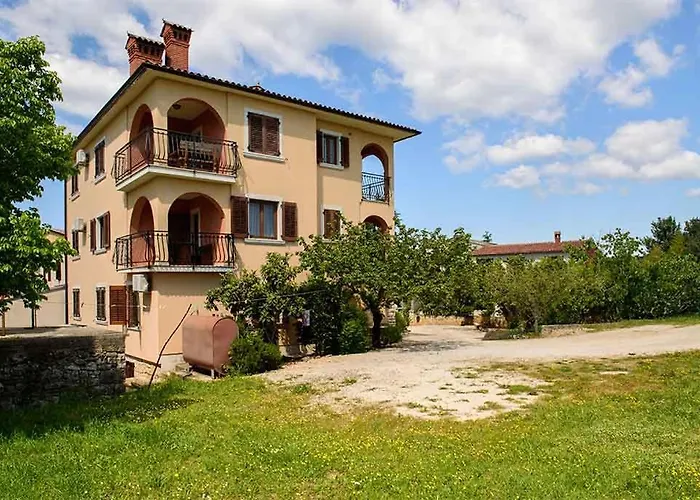 Apartment Beautiful Cristian 3